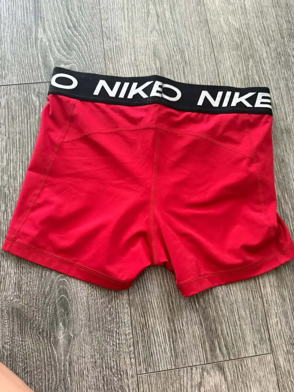 Nike Pro Women's Dri-FIT Compression Training Shorts, Red